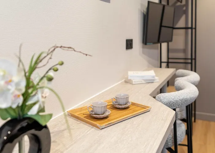 Montparnasse - Premium Business Apartmán *